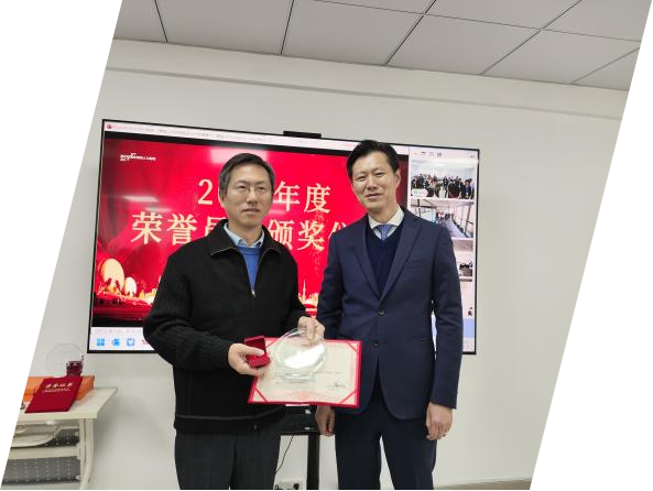 2025121902 2025121902